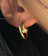 NAIL EARRING